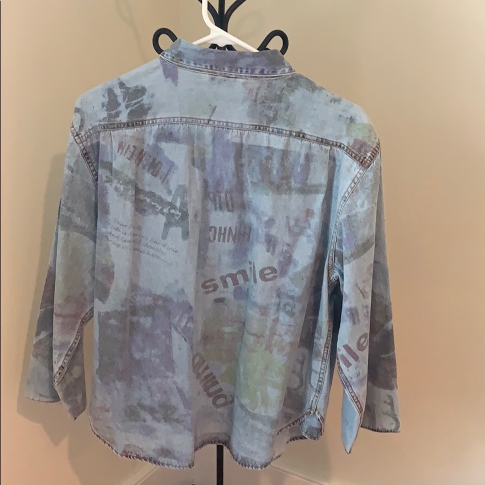 Button Down - Picture 2 of 3